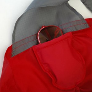 24-7 bag flip & tumble pose rød tæt på