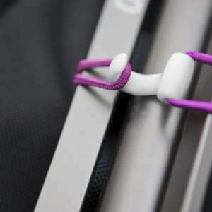 Bandits elastikremme med krog up close