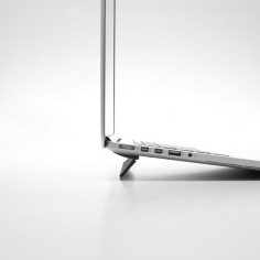 Kickflip fra Bluelounge fra siden