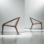 Loft lounge stol af Shelly Shelly fra Bernhardt Design ryg mod ryg