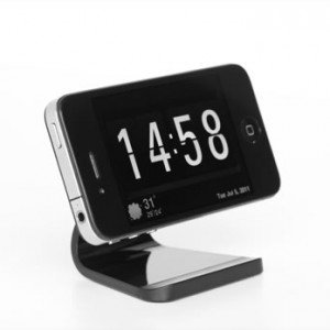 Milo iPhone holder i hvid med iPhone som ur