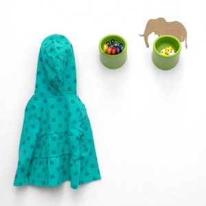 hooknook 3 grønne på væg i bærneværelset