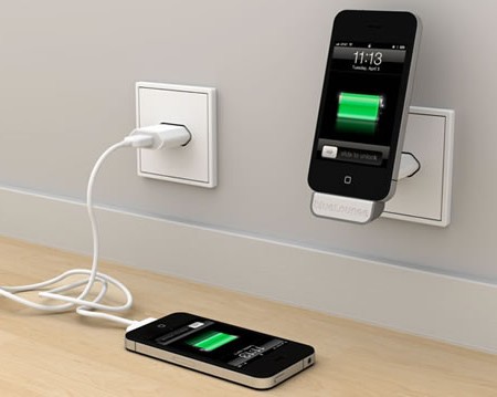 iPhone minidock i stikkontakt